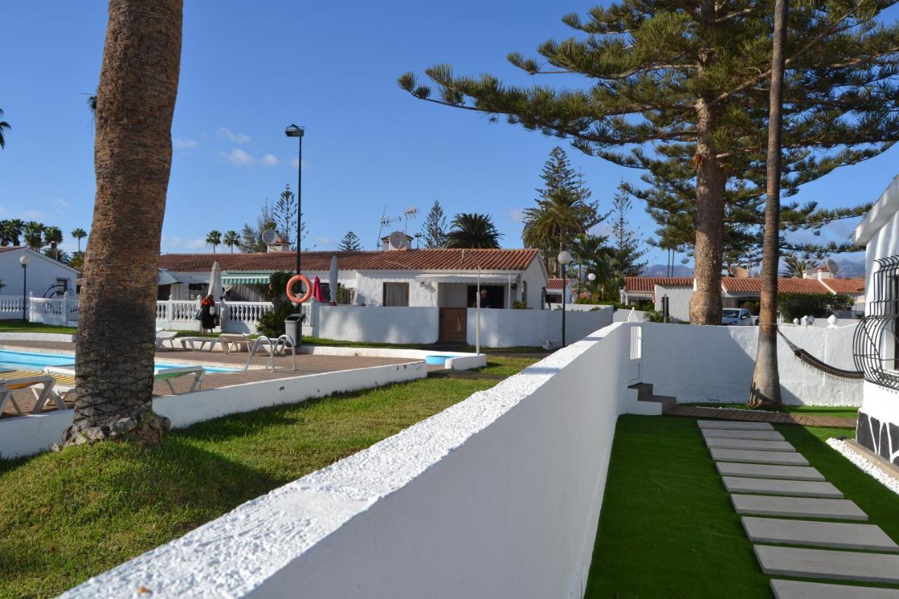 White Exclusive Bungalow. 2 Rooms, Garden & Pool. Μασπαλόμας Εξωτερικό φωτογραφία